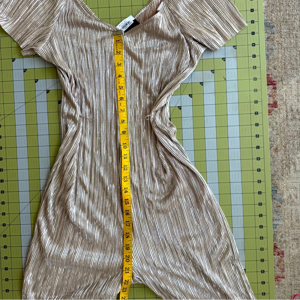 NWT. Topshop Champagne pleated jumpsuit